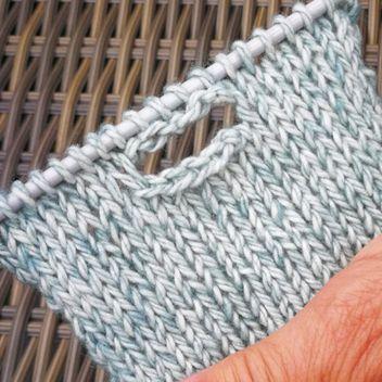 X-Knopfloch stricken