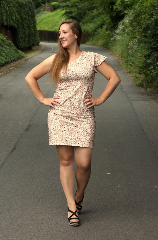 Offshoulder Kleid Spalina 34 - 52 FunkelRosa image number 10