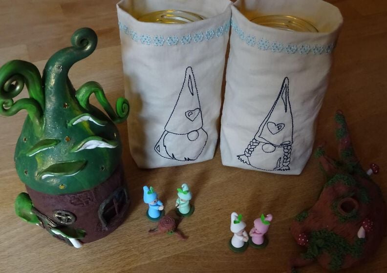 Herz Gnome Zwerg Linie Stickdatei Valentinstag Weihnachten image number 3