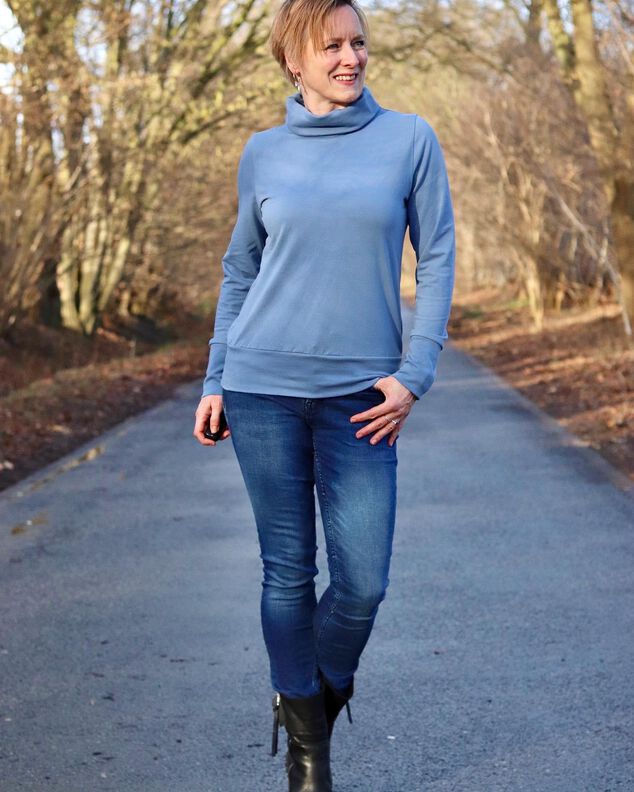 Nähanleitung Damen Shirt mit Kuschelkragen *mit A0+ Video* image number 4