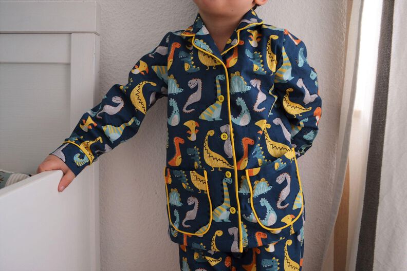 Schlummerchen Set 2: Hose und Oberteil Reverskragen image number 2