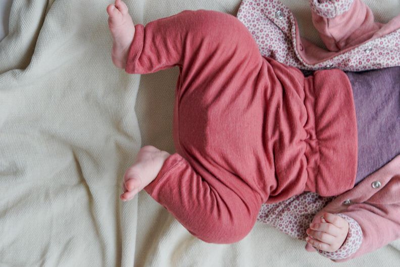 Paperbag-Pants Baby / Babyhose mit Gummibund image number 2