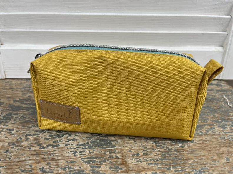 Kasetina Federtasche, Reiseapotheke Boxybag kyvu.by Lumali image number 7