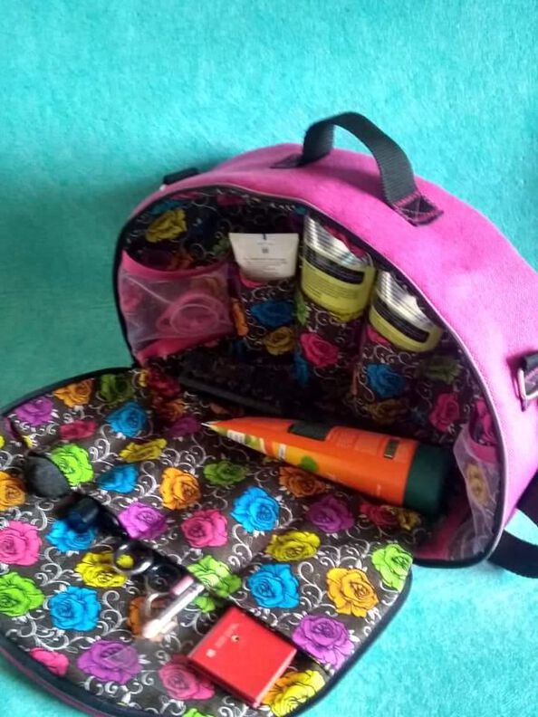 Sannys Beauty Case image number 3