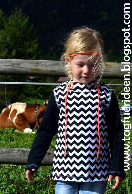 eBook Kapuzenshirt Liv image number 5
