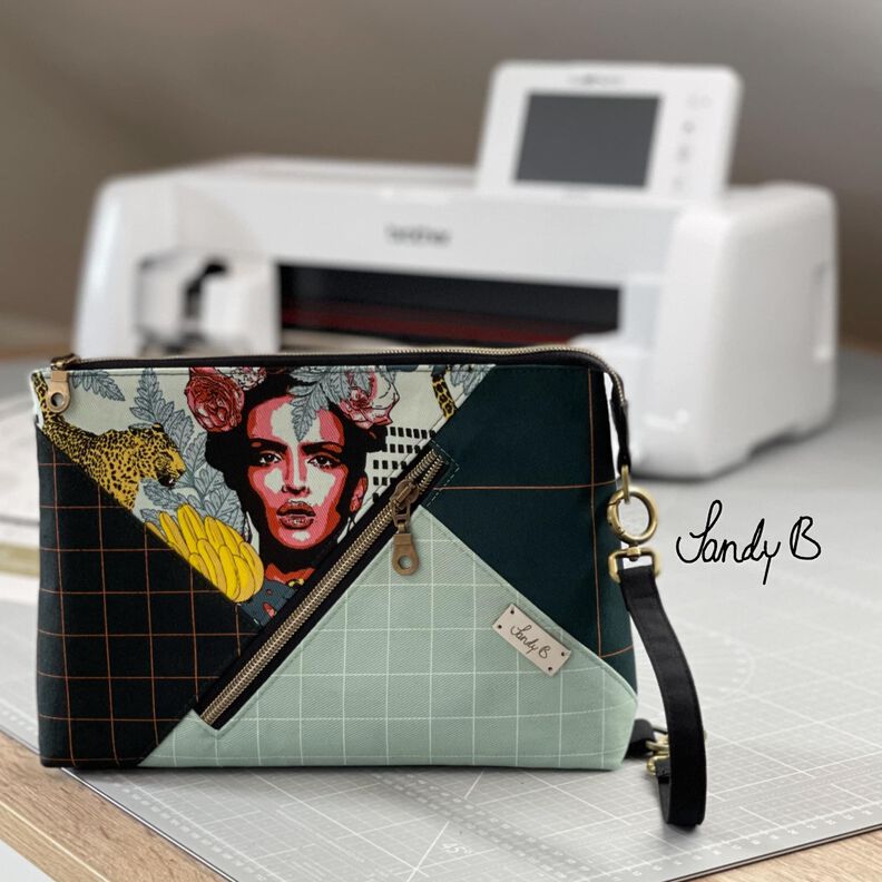 Mira-Bella Reiseclutch/Kosmetiktasche MIT Plotterdatei image number 2