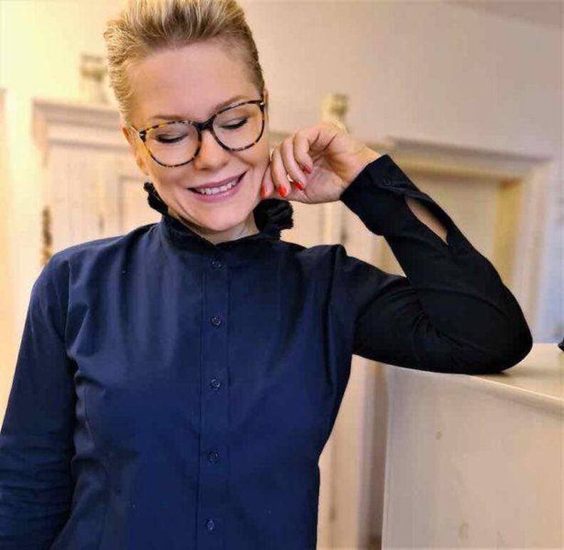 Bluse "ELLEN" Nähanleitung und Schnitt Gr. 158–46 image number 4