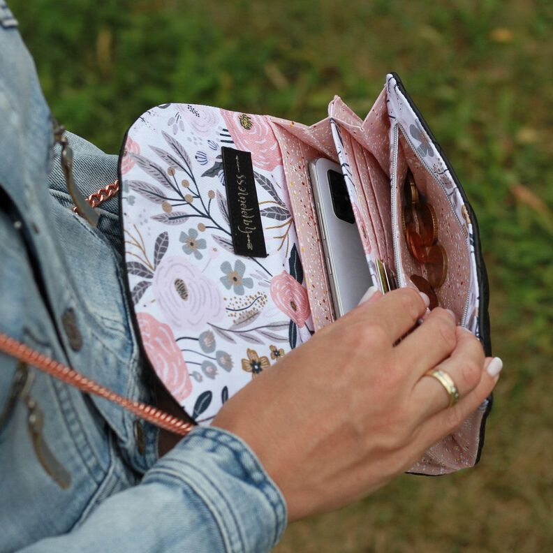 Clutch Finja - kleine Umhängetasche image number 8