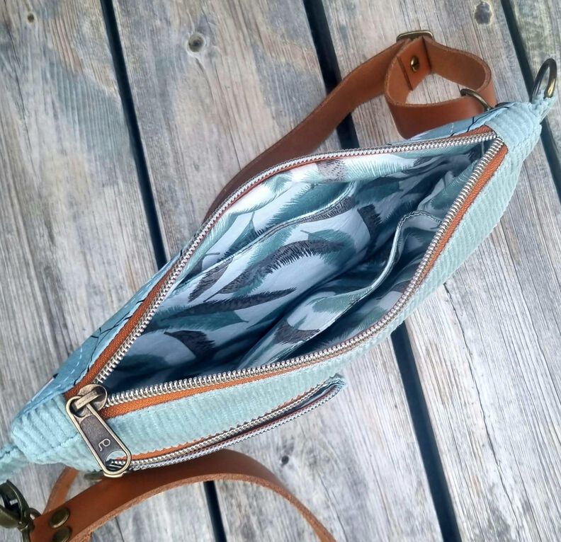 Crossbody Bag Evin image number 10
