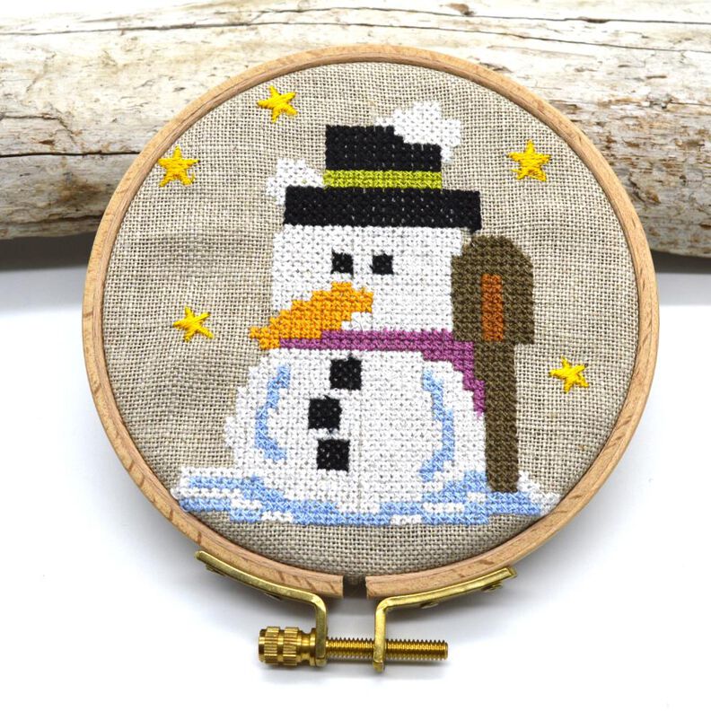 Stickdatei Schneemann Kreuzstich Winter image number 1
