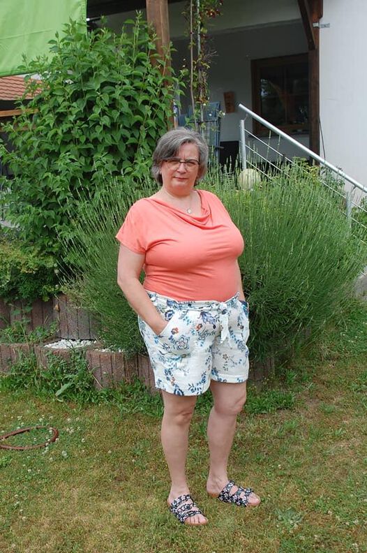 Emmas Damenshorts image number 7