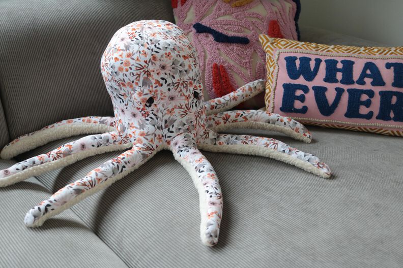 OTIS der Octopus / Schnittmuster für süße Schmusekrake   image number 3