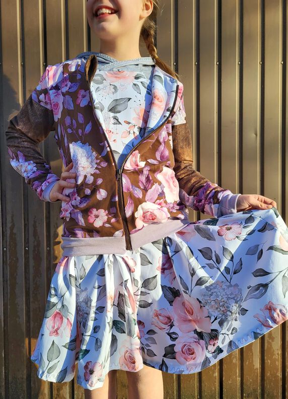 lovely jacket 122-164 Jacke Weste Cardigan Jäckchen image number 10