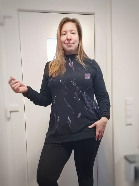 Business- Shirt Lizzy image number 10