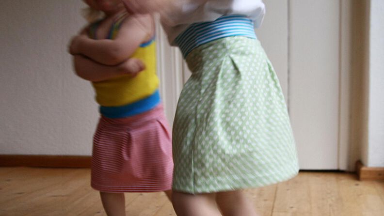 Antje - girls jerseyskirt - ENGLISH VERSION image number 2