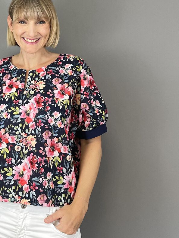 Bluse Kaja | locker & weit | 34 – 50 | A4, A0, Beamer image number 2