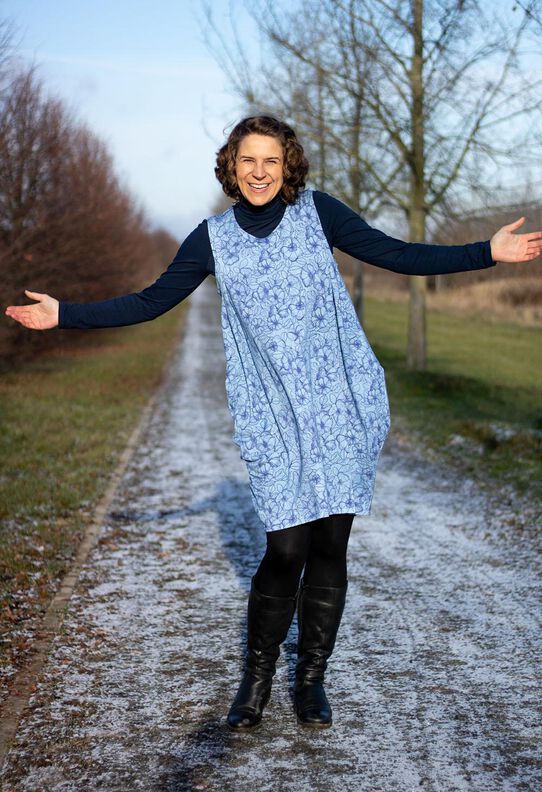 Kleid Tonttu – Größen 32 – 60 image number 4