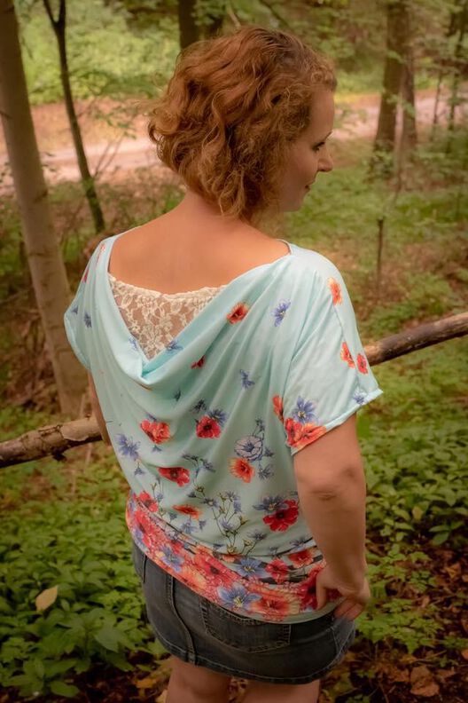 Wasserfall-Shirt Miss MaliMala image number 8