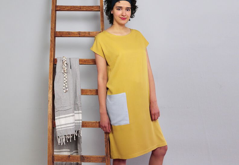 FRAU KONNI - Sommerkleid mit Taschen XS-XXL image number 2