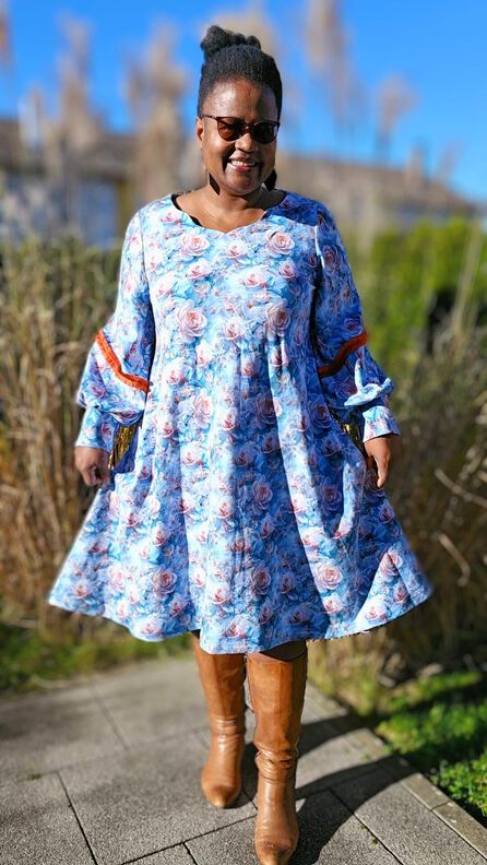 Kleid Lucy Gr. 34-54 Schnittmuster A-Linie image number 9