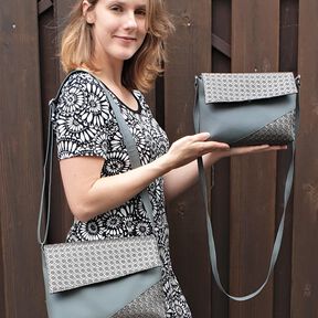 Chloe - Tasche mit Klappe + Reißverschluss, 2 Größen, A4+A0