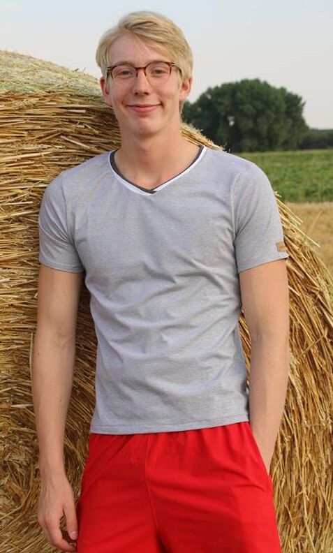 Männershirt Kalle xs-3xl V-Ausschnitt oder Rundhals  image number 3
