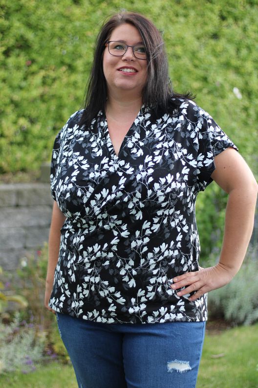 Shirt in Wickeloptik (34-56) LONDRA Schnittmuster image number 2