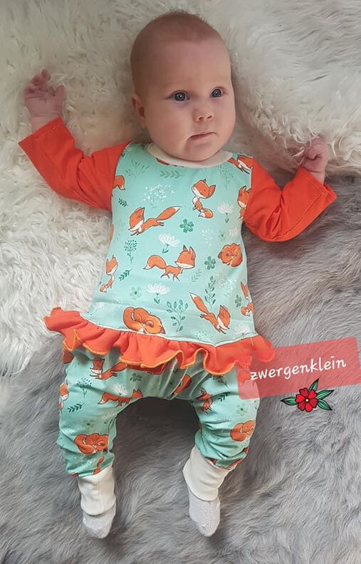 Babytunika Tilda Gr. 50 - 92 Rüschen + Raffung image number 2