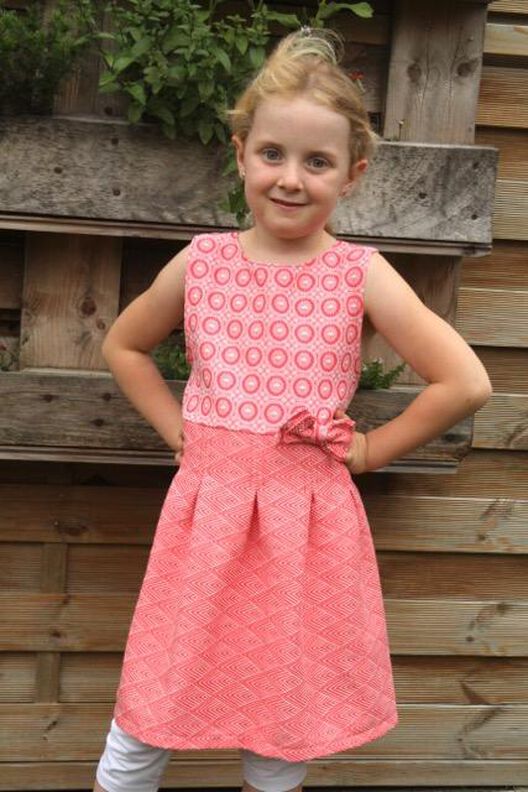 Kinderkleid "Hille", Schnittmuster Gr. 110 - 152 image number 4