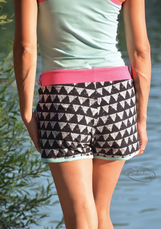 EBOOK WOMEN´S SHORTY LEGS ENGLISH image number 7