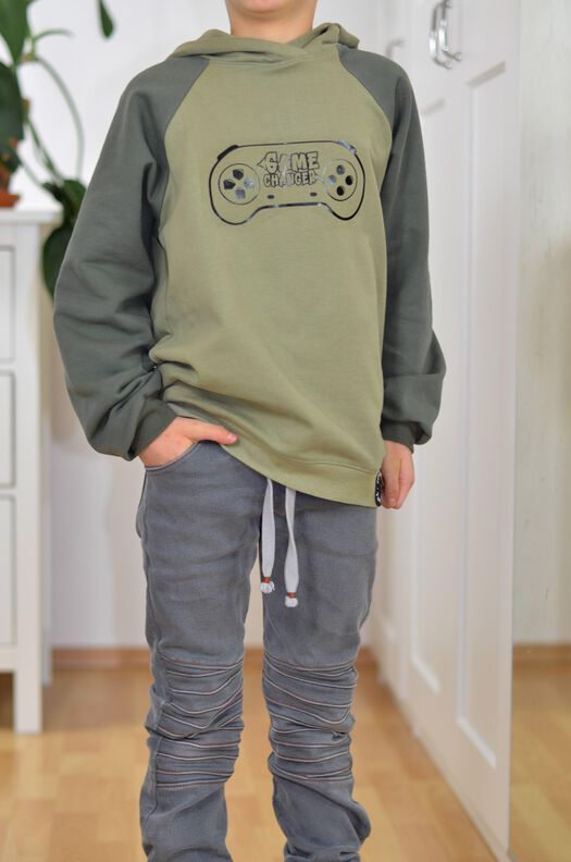 CL*OVERSIZE SWEATER (122-176) image number 9