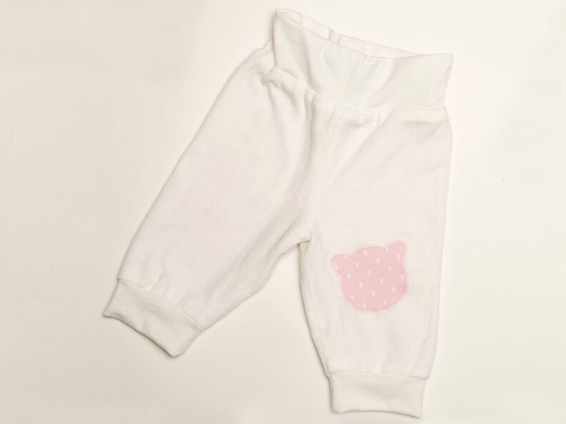 BEBE Baby Hose Strampler für Junge + Mädchen Schnittmuster image number 4
