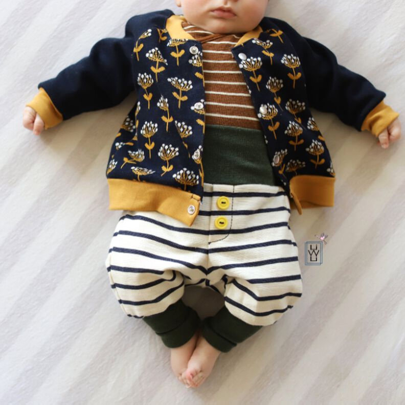 Baby Basics: Body, Shirt, Hose und Pulli 50-104 image number 1