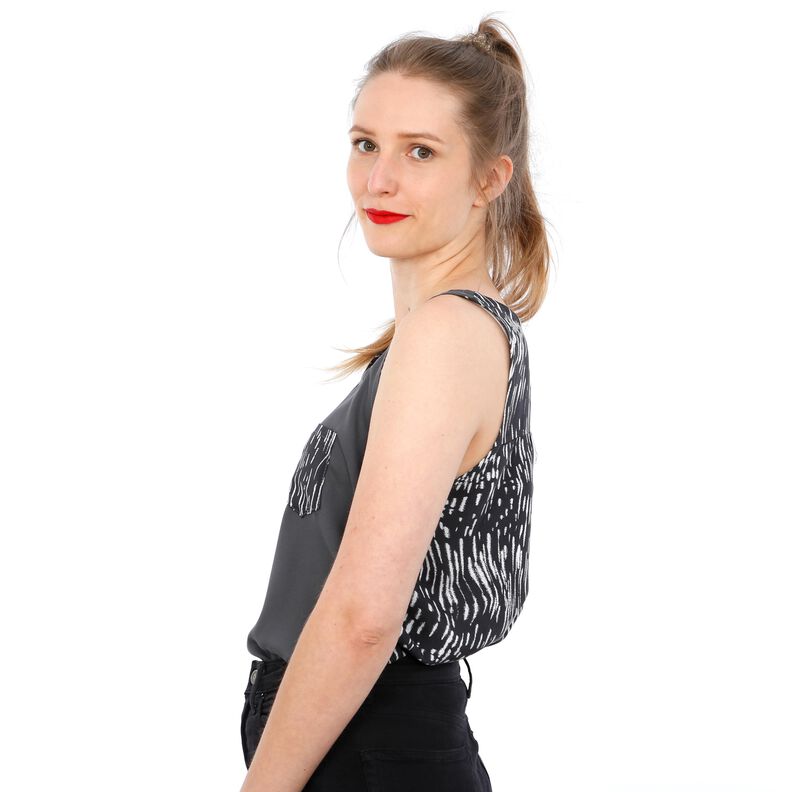 FRAU KOKO - Top aus Webware mit Kräuseln XS-L image number 4