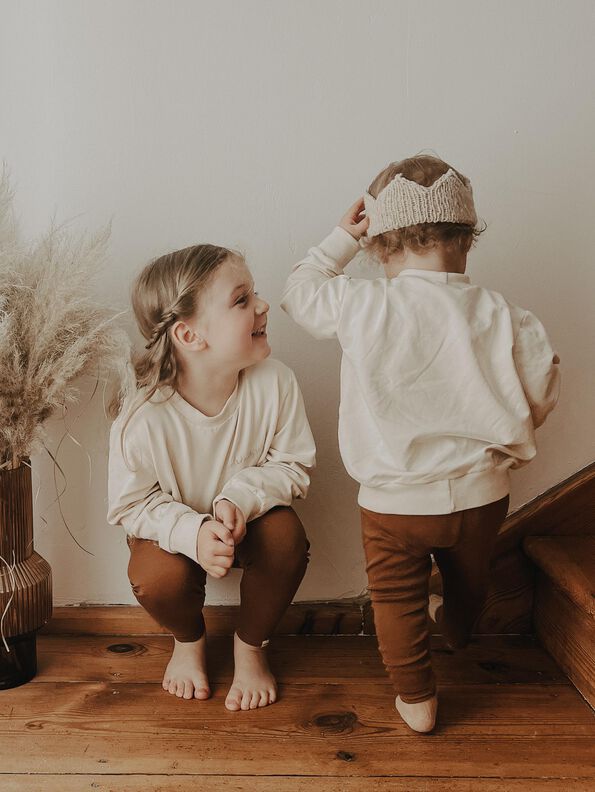 E-Book Nr. 4006 - STIRNBAND KRONE - zeitloses Design image number 5