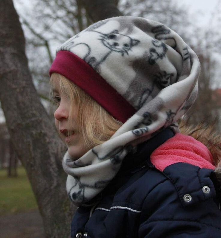 Main Cap'nScarf image number 8