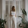 High waist Stoffhose mit weiten Beinen thumbnail number 3