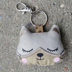 Stickdatei - Katze 1 ITH in 3 Gr. cute Schlüsselanhänger