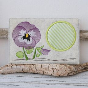 Stickdatei Mugrug Stiefmütterchen
