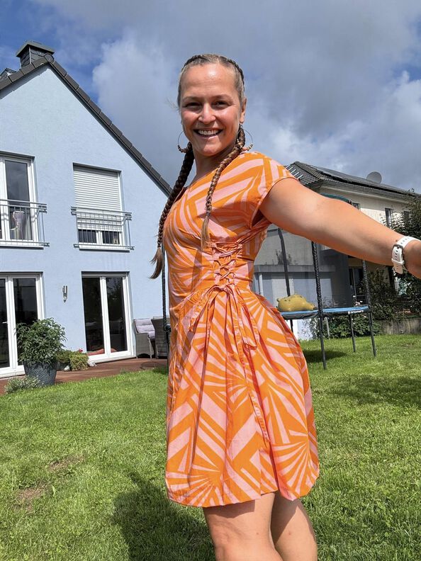 Sommerkleid mini/ midi oder Top mit Schnürung Gr. 32-60 image number 9