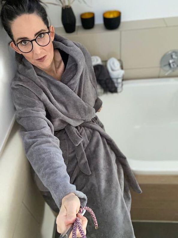 Wonnige Wanda – der weltbeste Bademantel image number 3