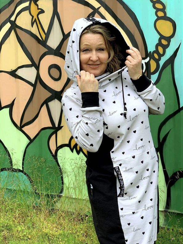 Hoodiekleid Jonine Gr. 32-48 beamerfähig image number 3