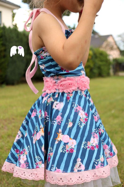 Neckholder-Drehkleid Grace Gr. 110 - 164  image number 2