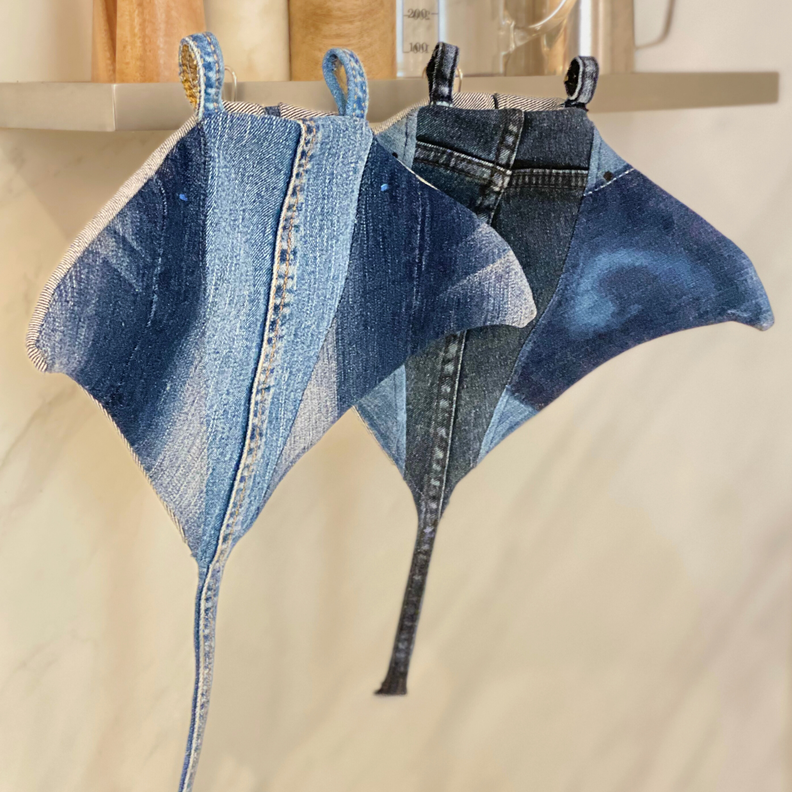 Topflappen nähen aus alten Jeans, Mantarochen  image number 5