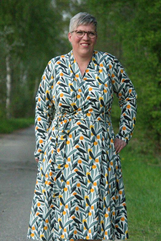 Wickelkleid AURORA (34-56) Damen Schnittmuster image number 2