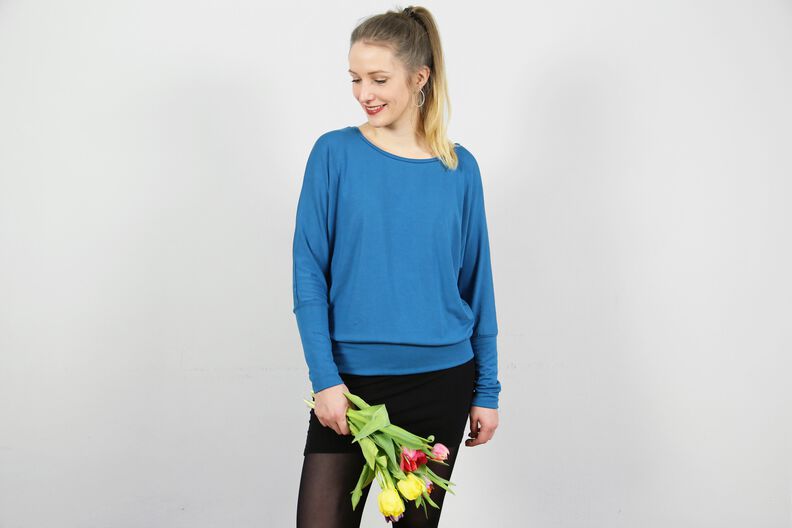FRAU USEDOM - Fledermausshirt mit Variationen image number 2