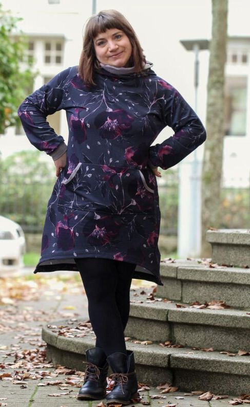 Hoodiekleid Lovisa  in den Gr. 34 - 50 image number 9
