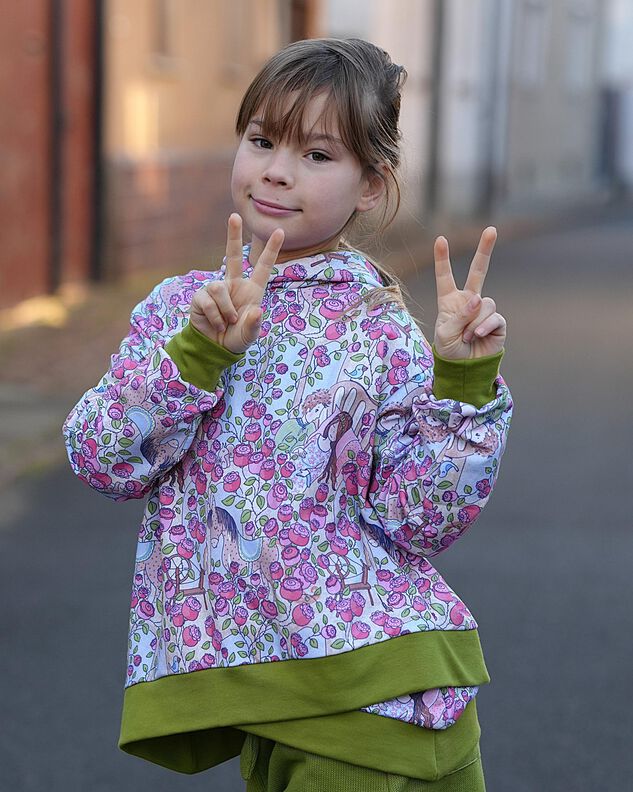 Schnittmuster  Ebook Hoodie CARBONIA  Kids Gr. 74-152 image number 9