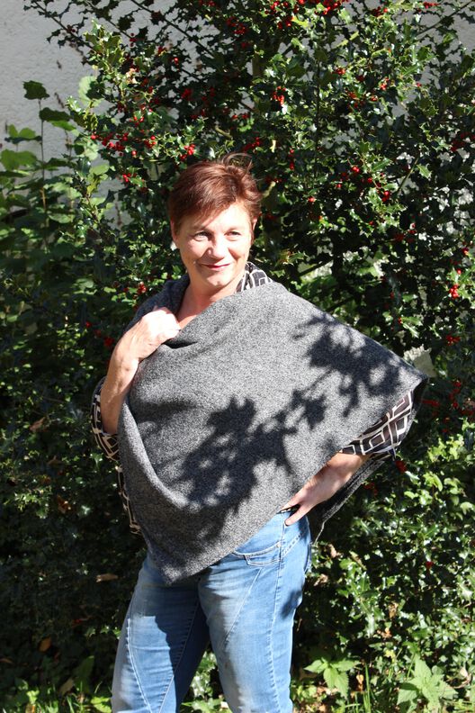 Poncho  www.anita-luechtefeld.de image number 6