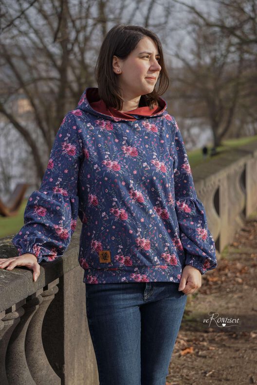 CL*OVELY SWEATER & DRESS 30-50 image number 4